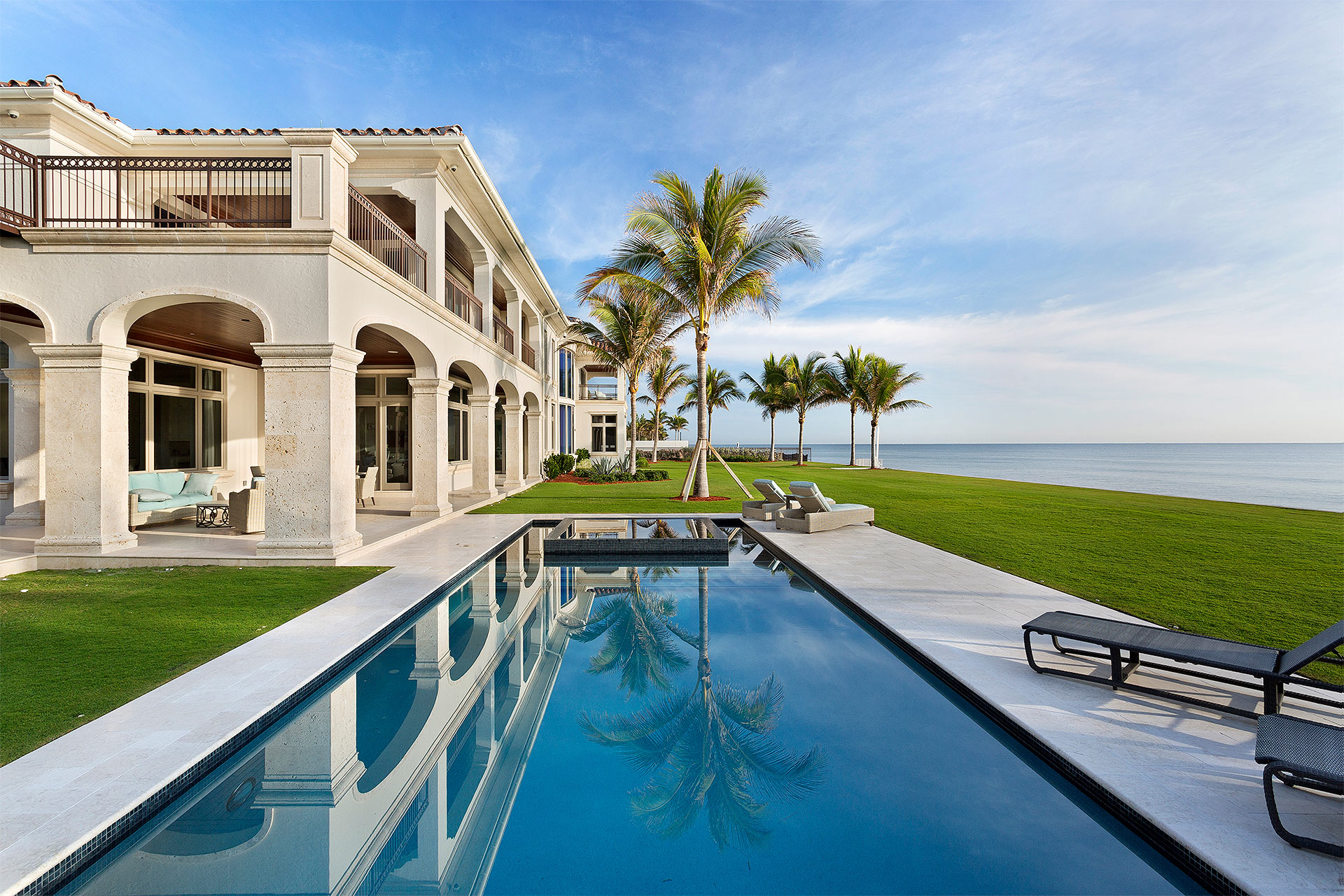 1040 South Ocean Boulevard, Manalapan, Florida