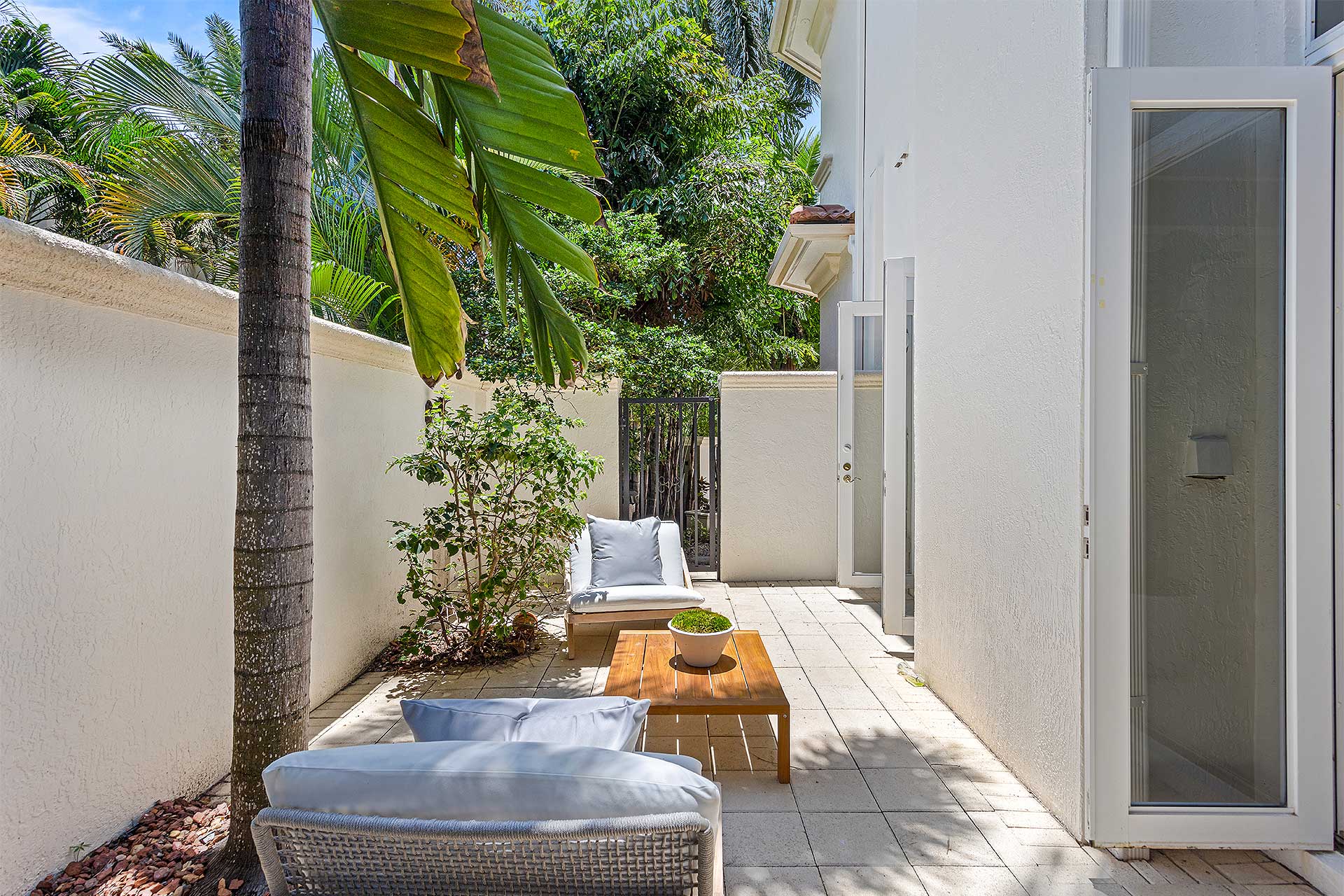 709 Southeast 10th Street, Delray Beach, Florida